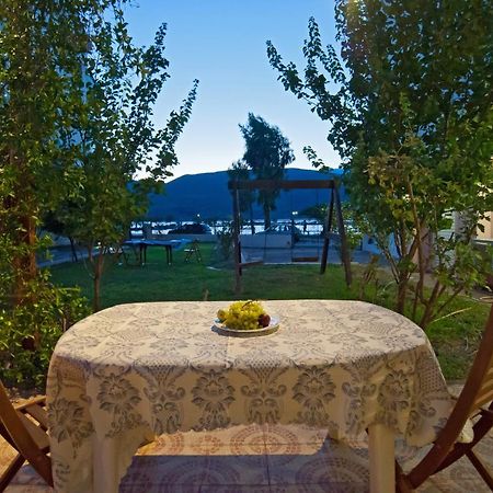 Villa Elli 2 Beach-Front Villa With Garden Itea Luaran gambar